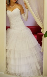 Изысканное свадебное платье,  французская коллекция 2010г.