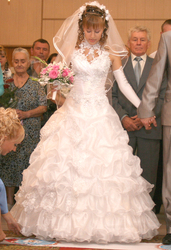 свадебное платье р-р 42-44