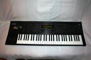 Продам Ensoniq MR-61