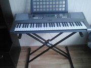 Продам СИНТЕЗАТОР Yamaha PSR-R300