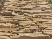 Фасадно-стеновая нарезка-торец из песчаника